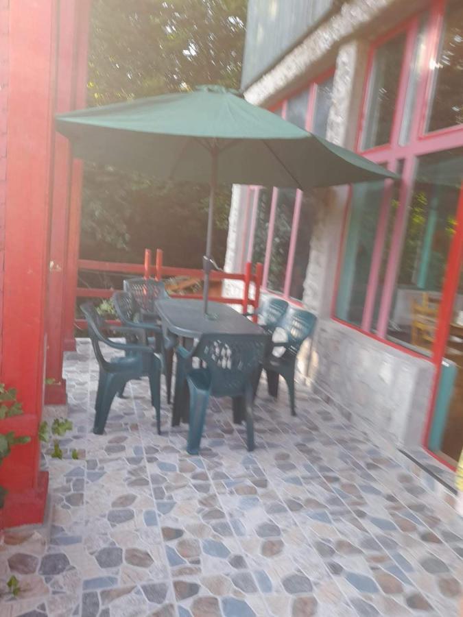 Barlogul Ursilor Lepsa Hotel Ngoại thất bức ảnh
